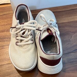 Allbirds womens Sneakers size 7  in Cream and Burgundy